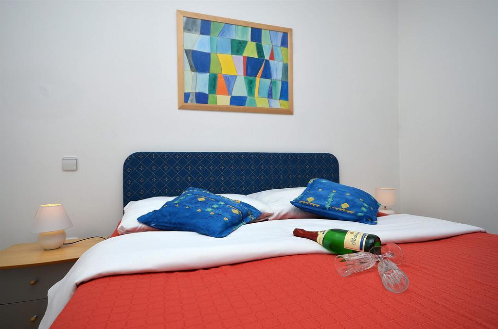 Apartments Danica Vodice Luaran gambar