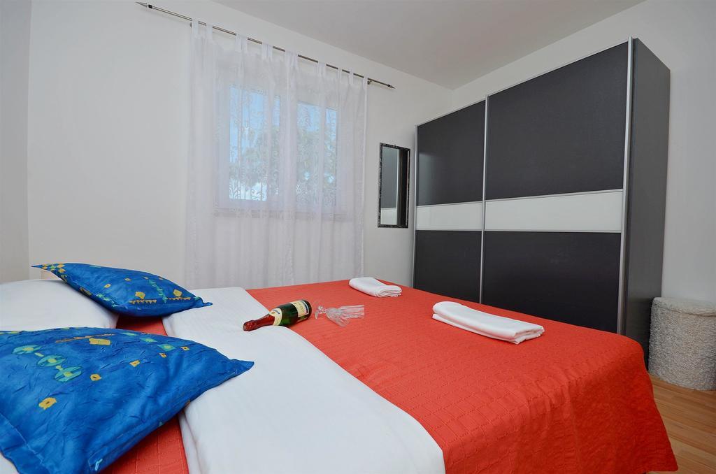 Apartments Danica Vodice Luaran gambar