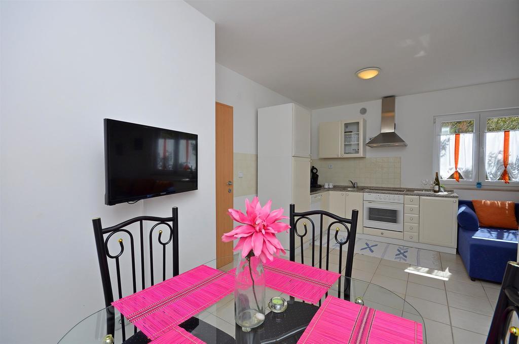 Apartments Danica Vodice Luaran gambar