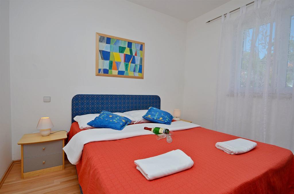 Apartments Danica Vodice Luaran gambar